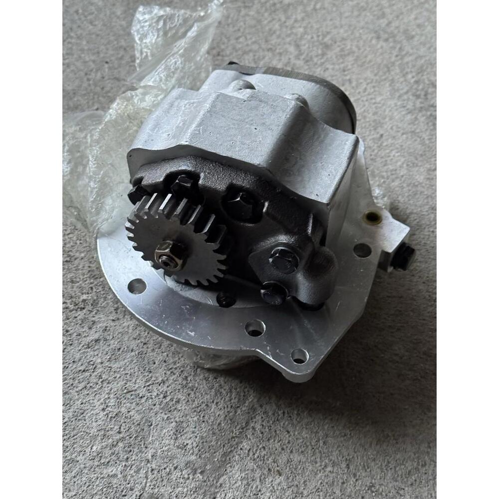 New Hydraulic Pump For Ford Tractor 5000  5100 520 7000 D0NN600G 81823983